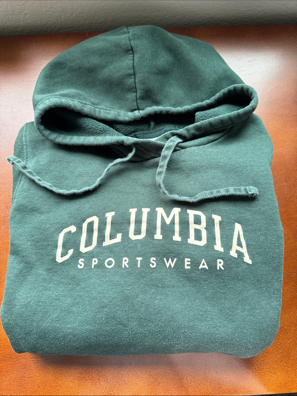 Columbia Dark Green Pullover Hoodie with White Logo Women’s Trex